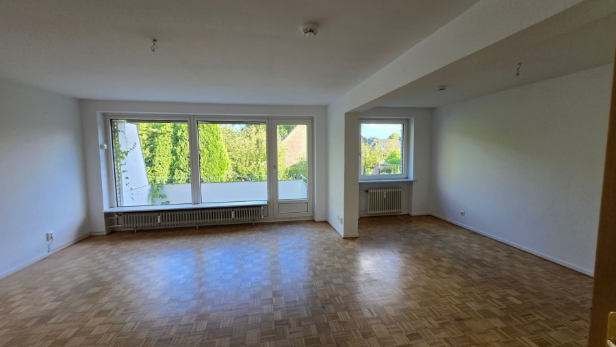 Wohnzimmer - 2,5-Zimmer-Wohnung mit Balkon in Rahlstedt